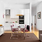 Chiado Apartments By Courtesy Morning