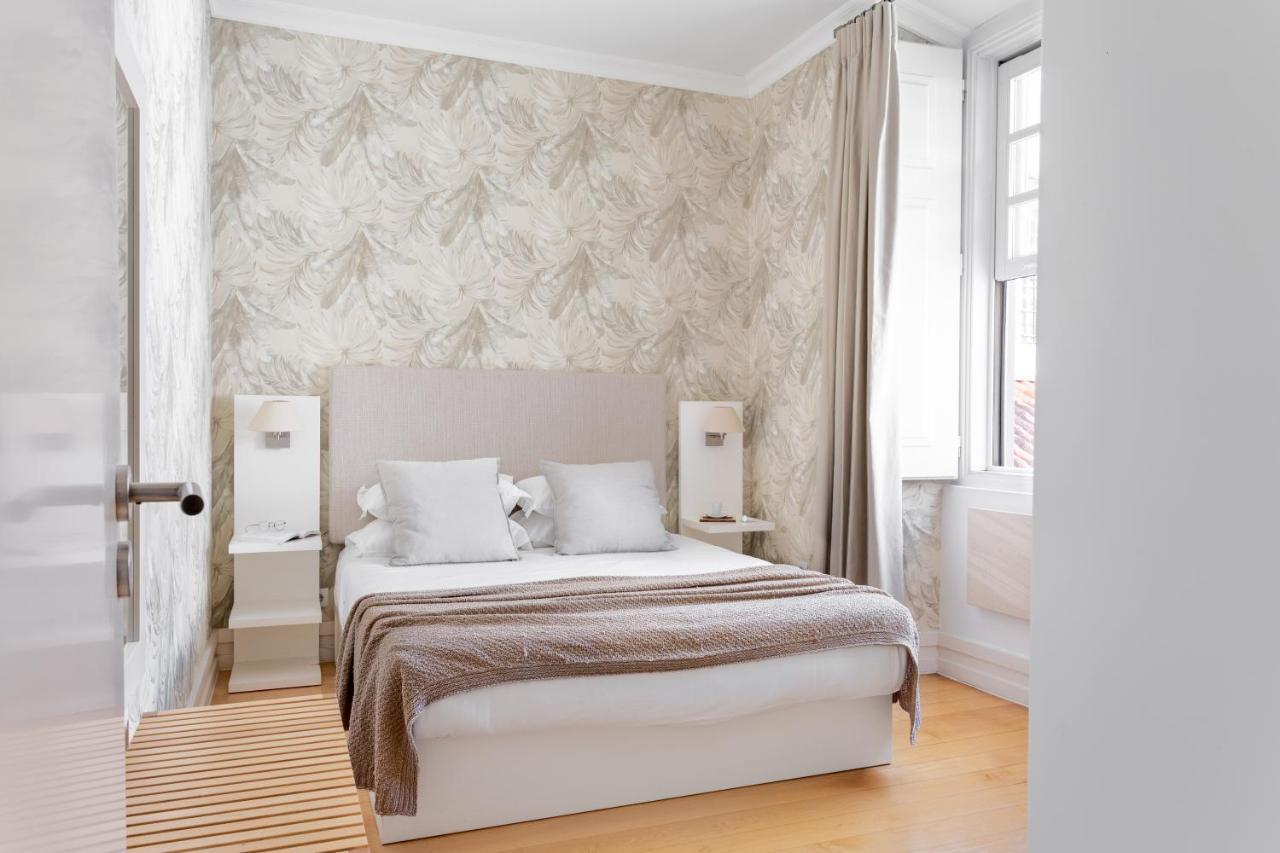 Chiado By Courtesy Morning * Lisboa